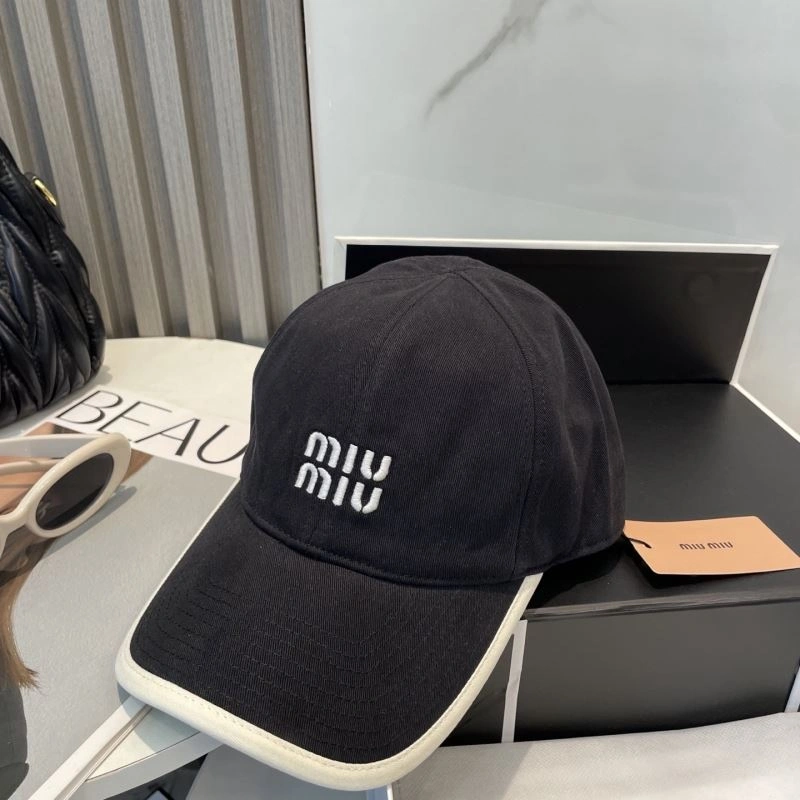 Miu Miu Caps OdorResistant 257590