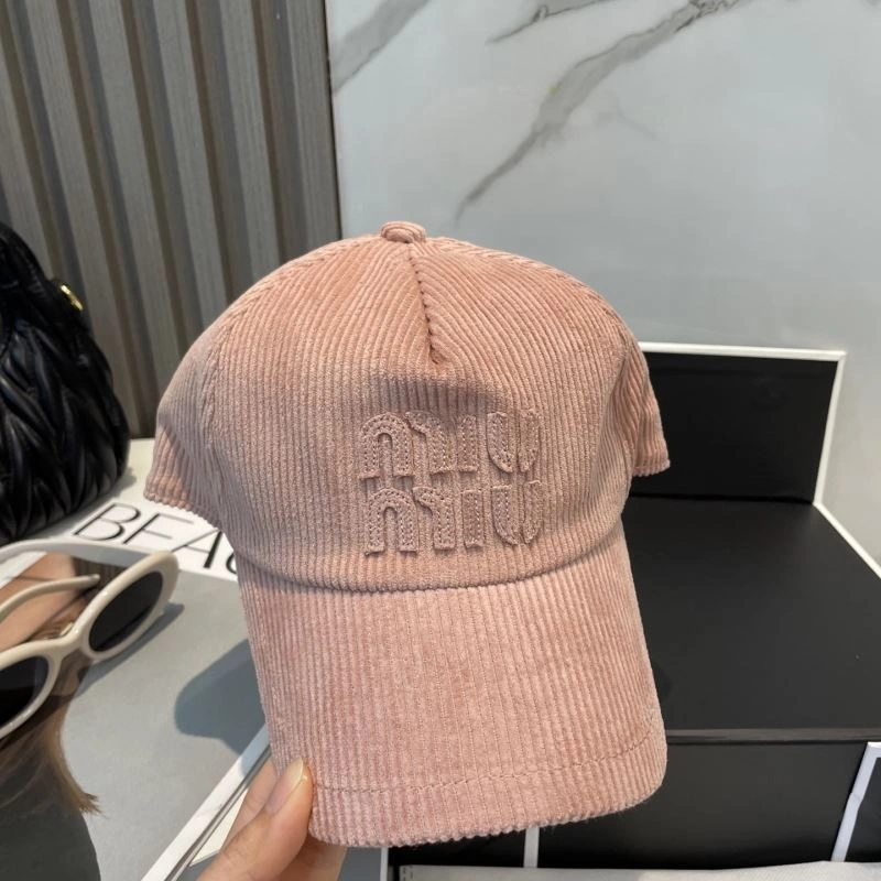 Miu Miu Caps Elegant 257585