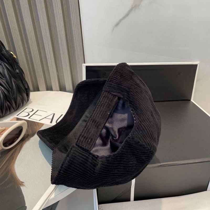 Miu Miu Caps EyeCatching 257565