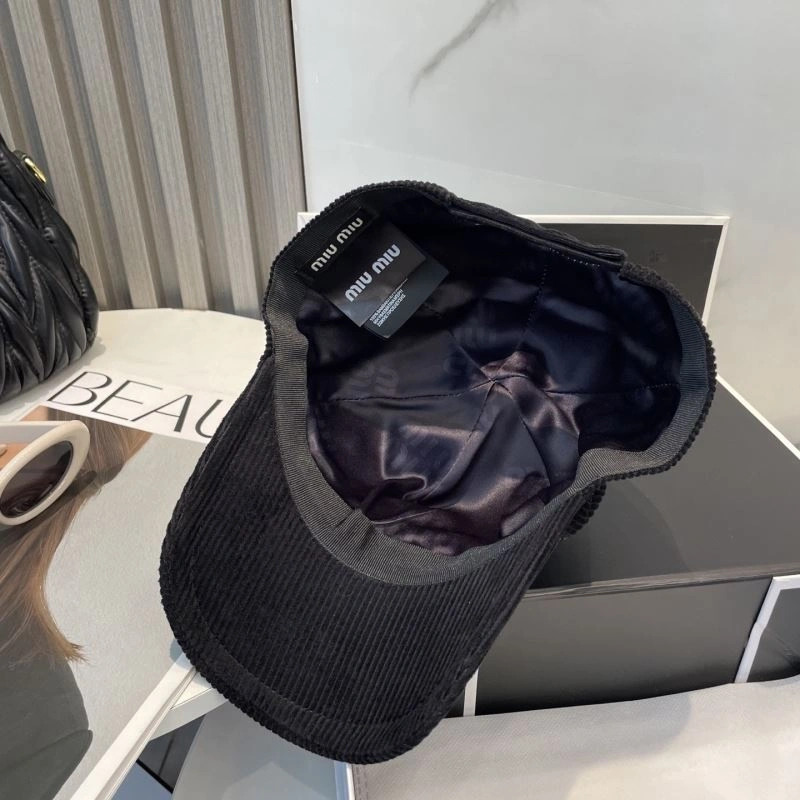 Miu Miu Caps EyeCatching 257565