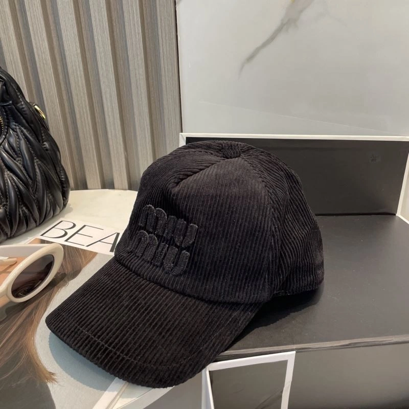 Miu Miu Caps EyeCatching 257565