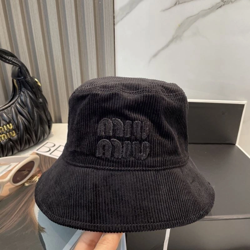 Miu Miu Caps MoistureWicking 257586