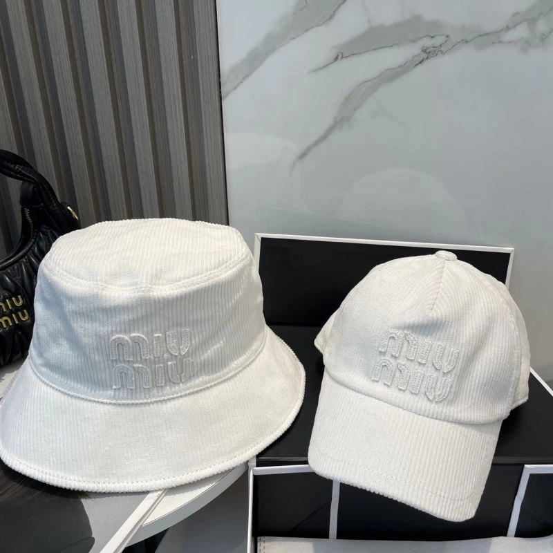 Miu Miu Caps TopPick 257564