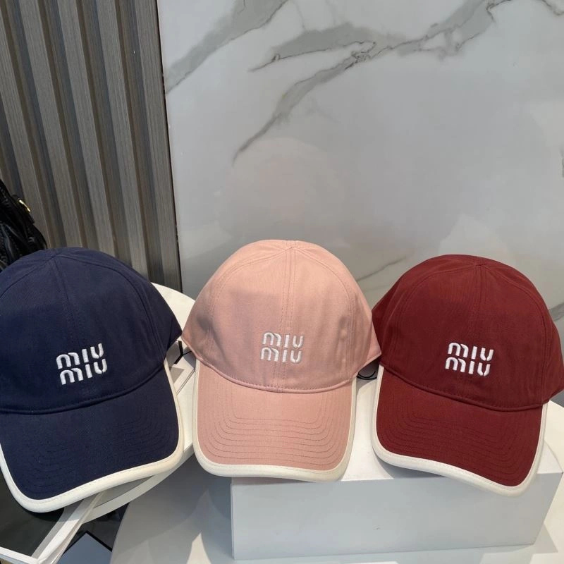 Miu Miu Caps UrbanChic 257558