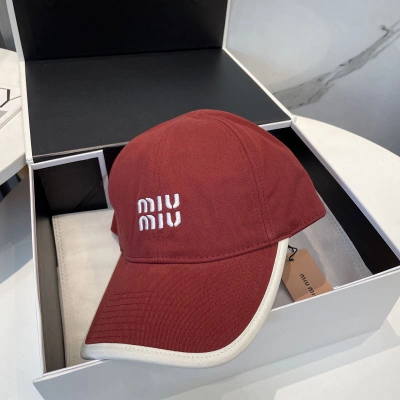 Miu Miu Caps Bright 257559