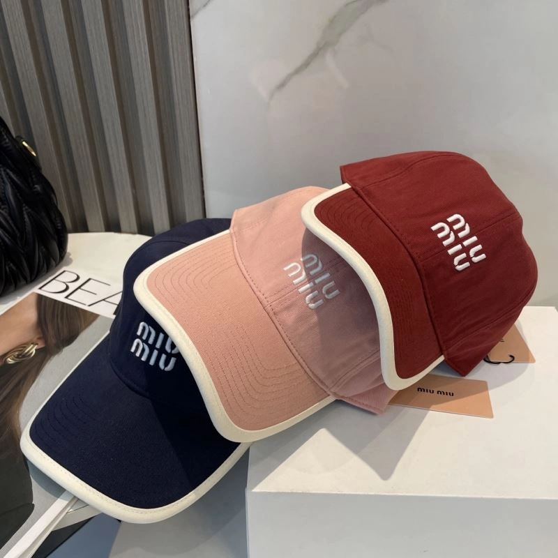Miu Miu Caps Bright 257559