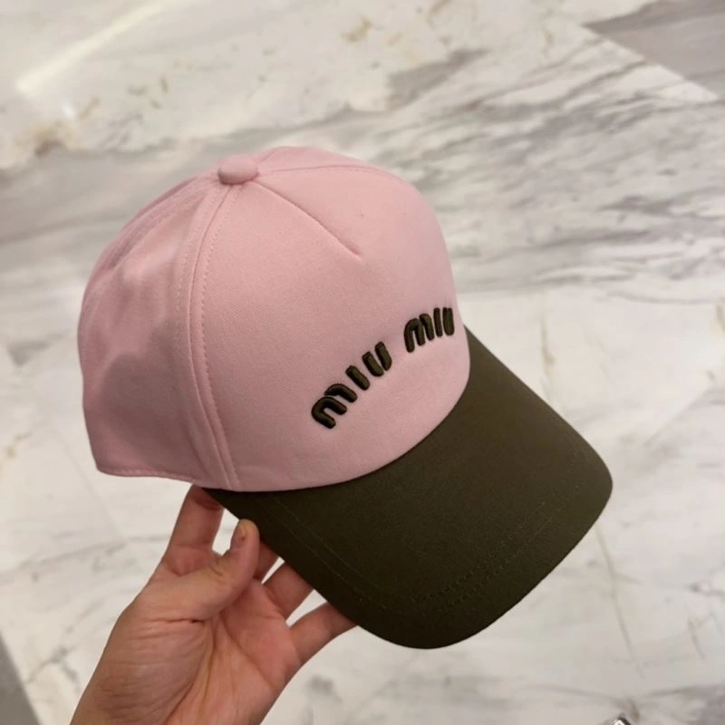 Miu Miu Caps Durable 257557