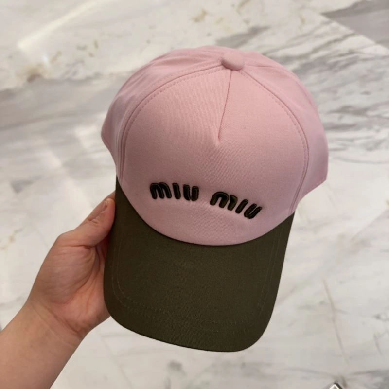 Miu Miu Caps Durable 257557