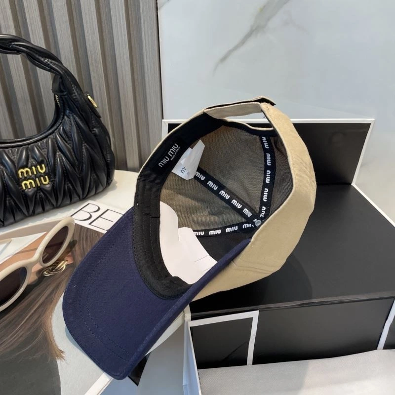OnTrend Miu Miu Caps 257524