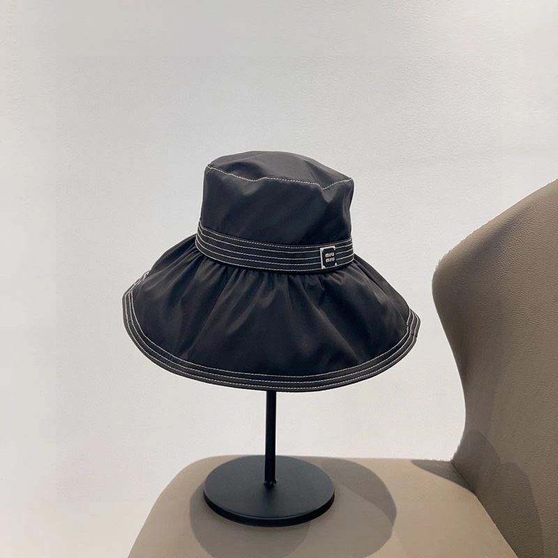 ZipUp Miu Miu Caps 257543