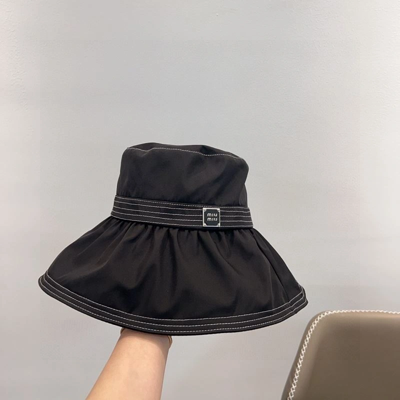 ZipUp Miu Miu Caps 257543