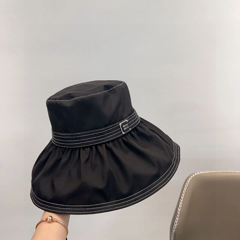 ZipUp Miu Miu Caps 257543