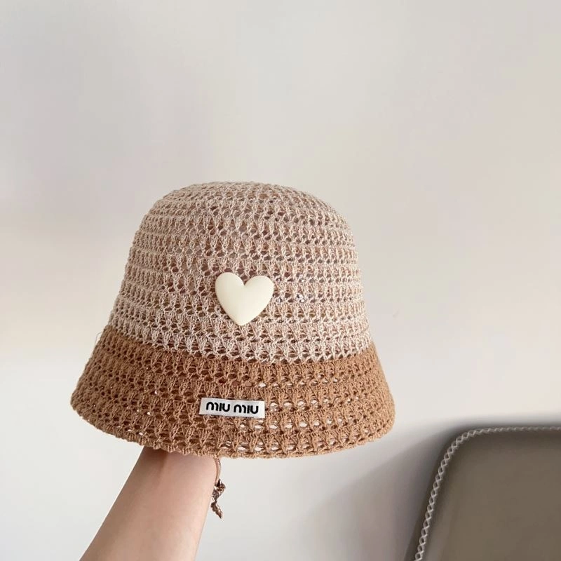 Miu Miu Caps Compact 257521