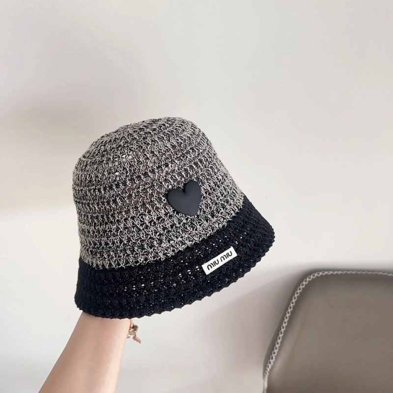 Miu Miu Caps FlexibleFit 257535