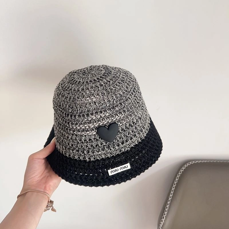 Miu Miu Caps FlexibleFit 257535