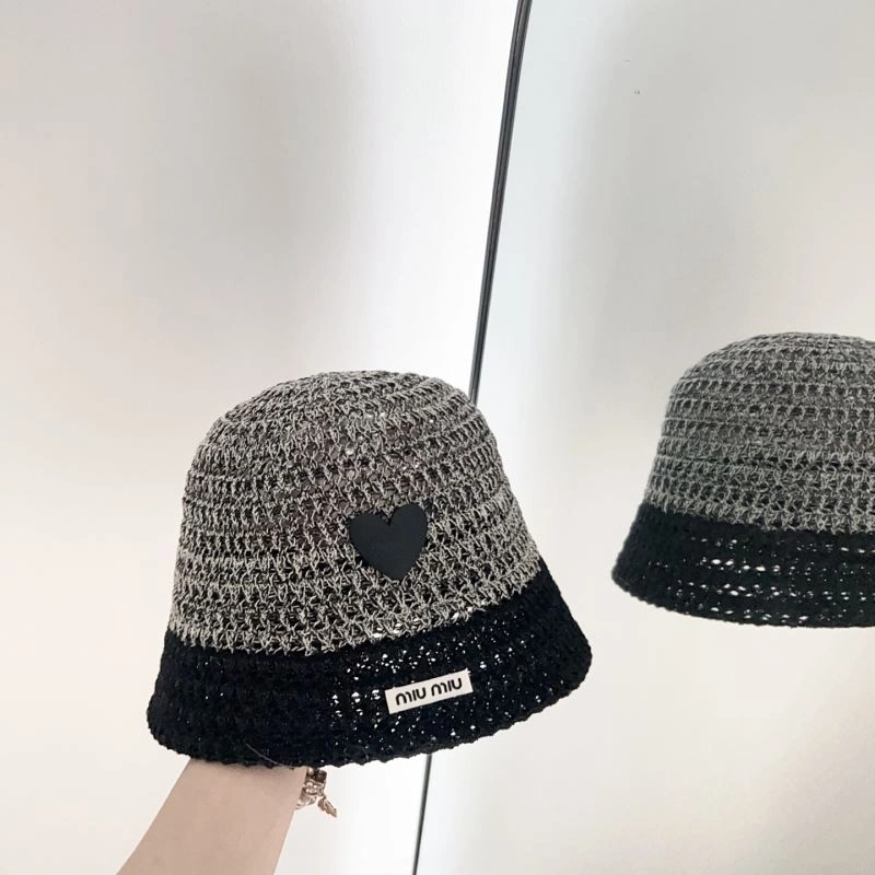 Miu Miu Caps FlexibleFit 257535