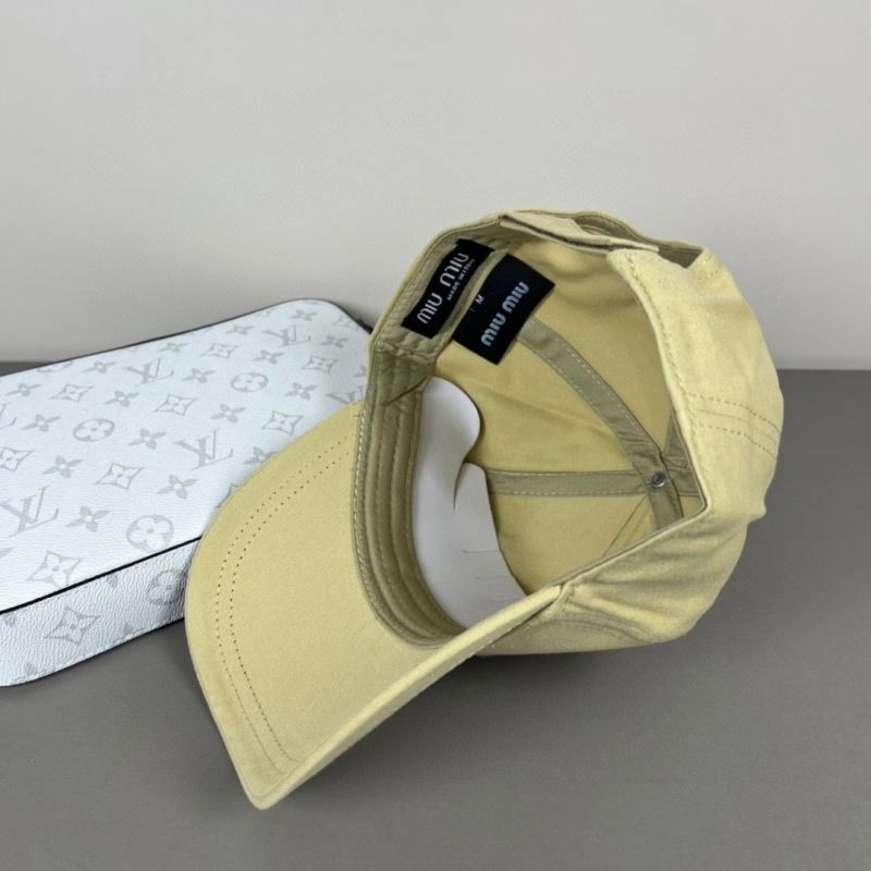 Breathable Miu Miu Caps 257512