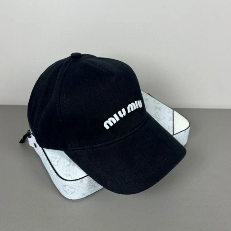 Breathable Miu Miu Caps 257512