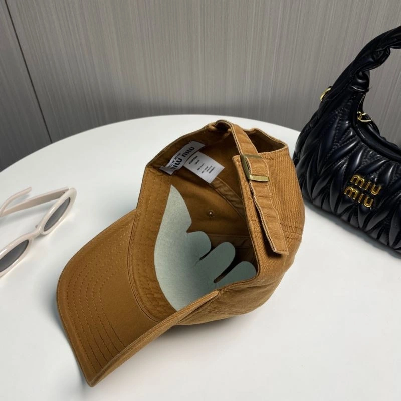Miu Miu Caps FastDry 257502