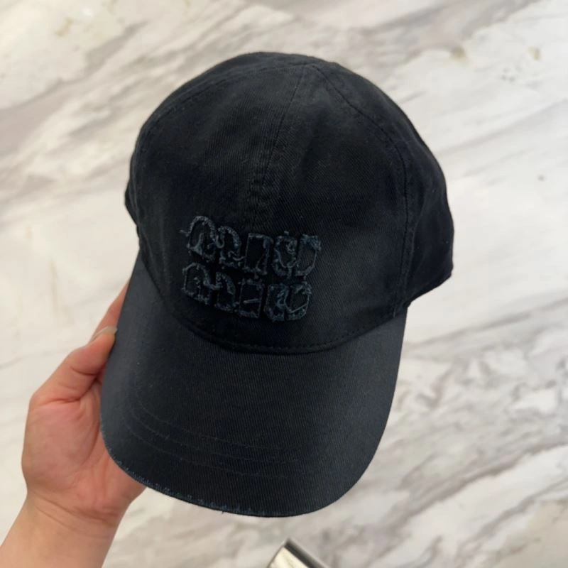Miu Miu Caps ComfortFit 257489
