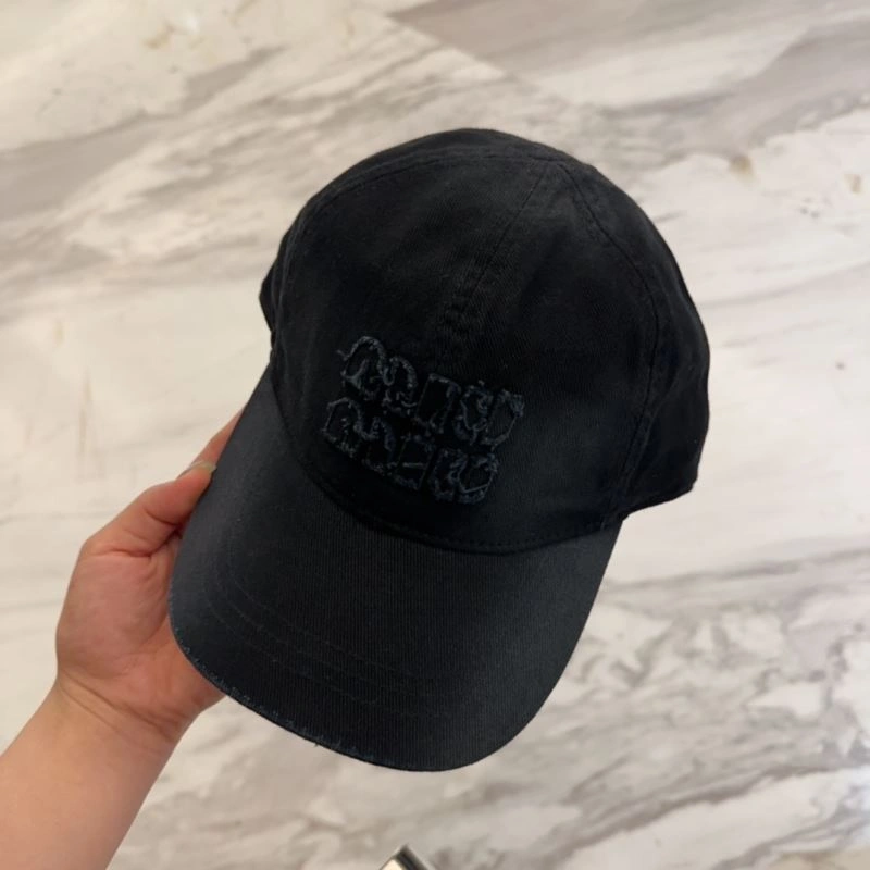 Miu Miu Caps ComfortFit 257489