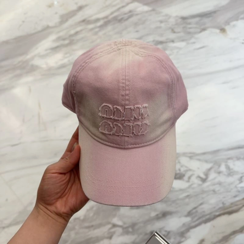 Miu Miu Caps FastDry 257485
