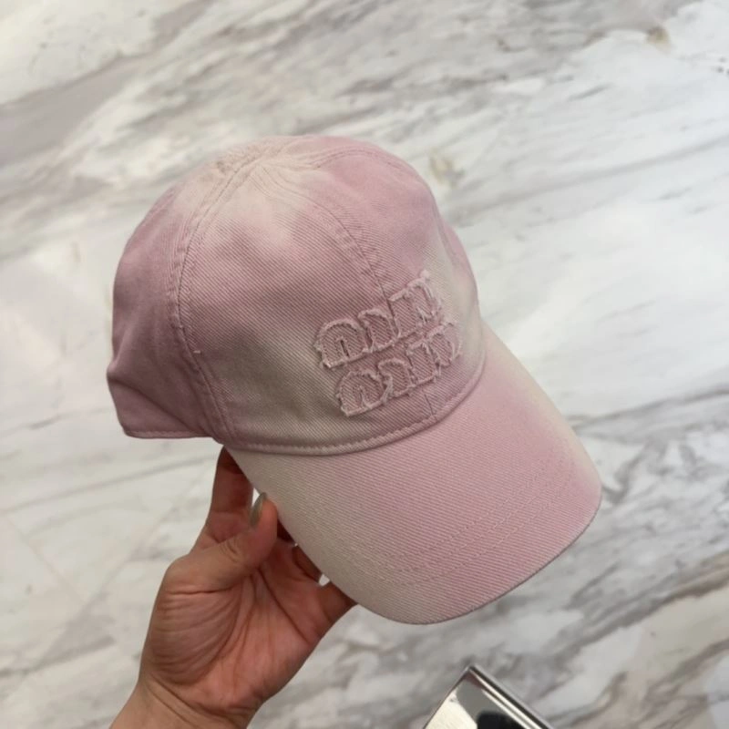 Miu Miu Caps FastDry 257485