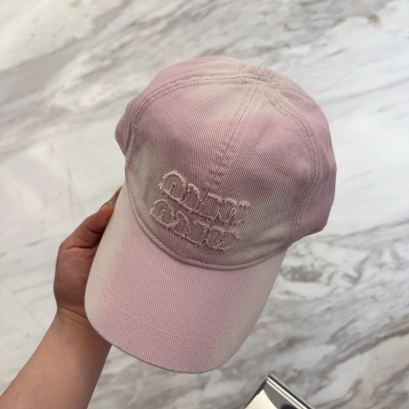 Miu Miu Caps FastDry 257485