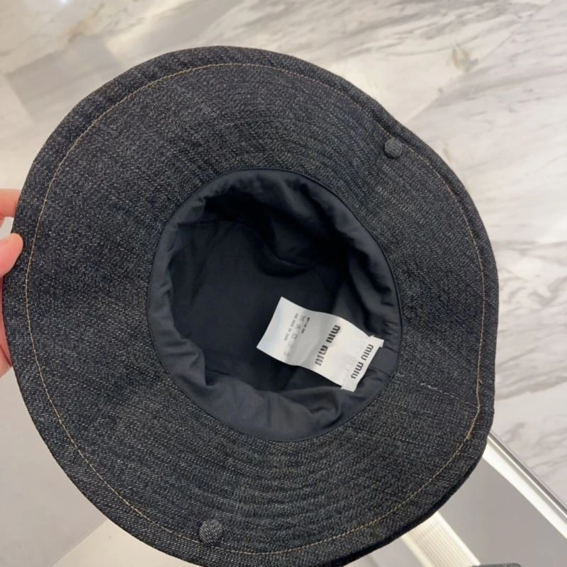 Miu Miu Caps Sophisticated 261706