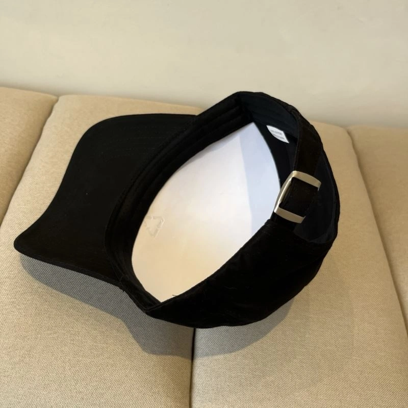 NewStyle Miu Miu Caps 261704