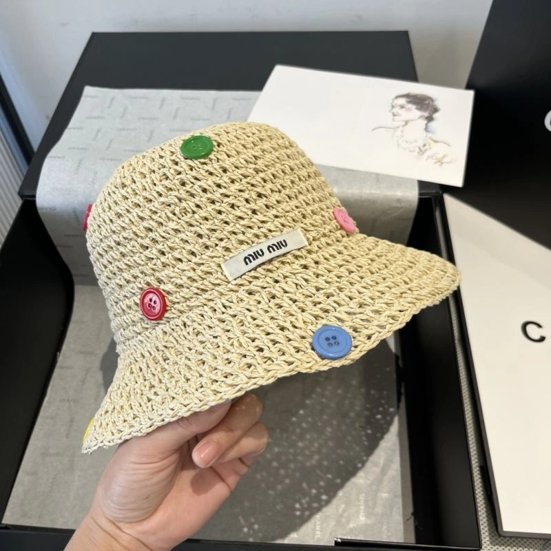 Miu Miu Caps NewStyle 261703
