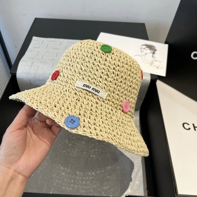 Miu Miu Caps NewStyle 261703
