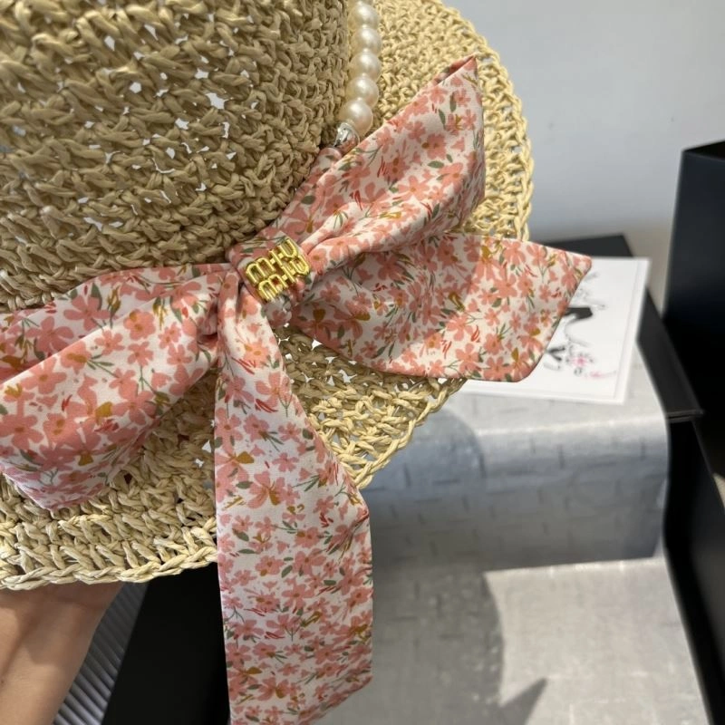 Miu Miu Caps Flexible 261727
