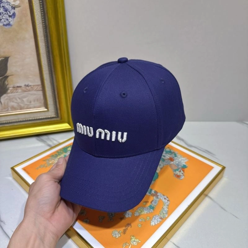Miu Miu Caps EyeCatching 261710