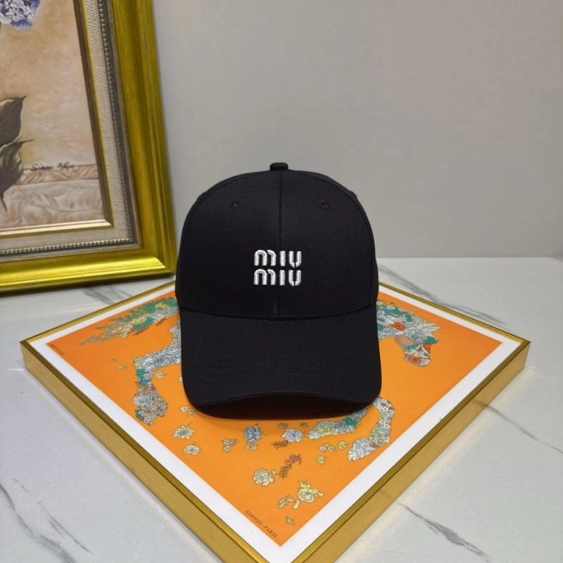 Casual Miu Miu Caps 261698