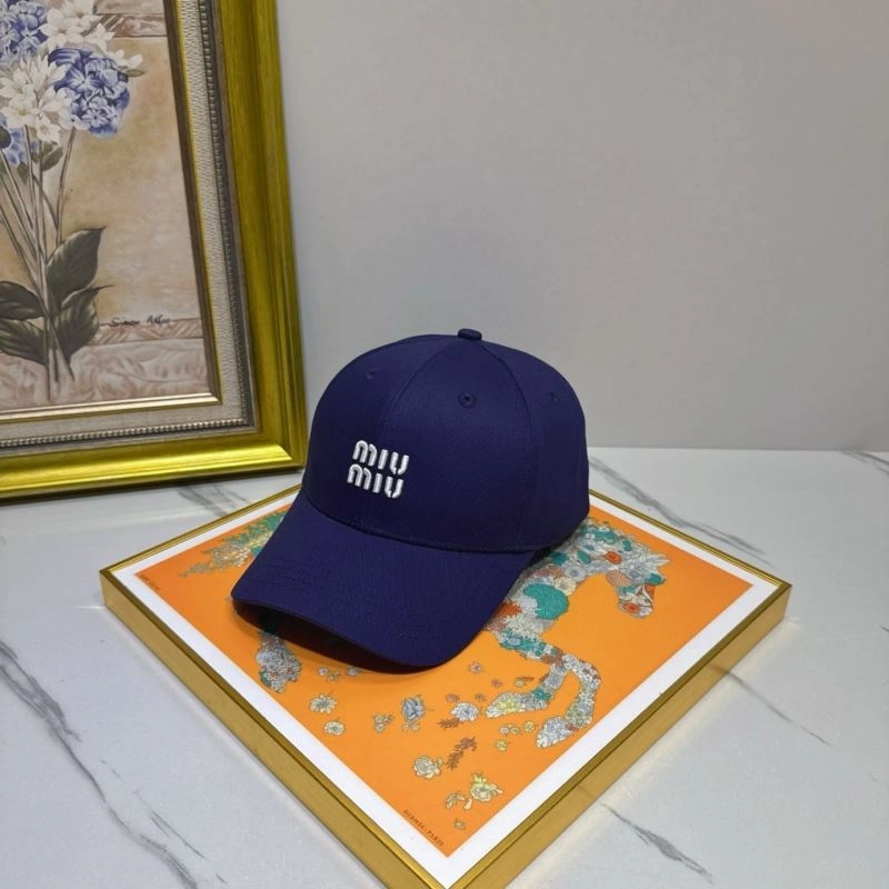 Miu Miu Caps Elegant 261697