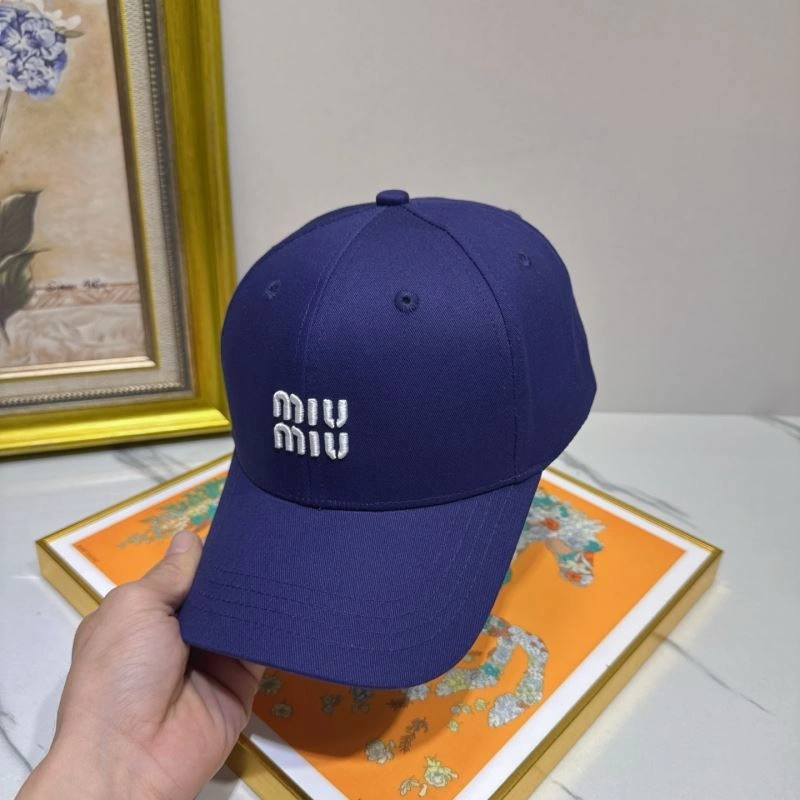 Miu Miu Caps Elegant 261697