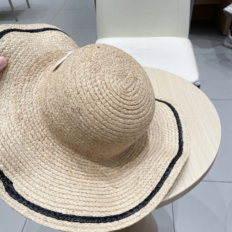 Miu Miu Caps EasyMatch 261680