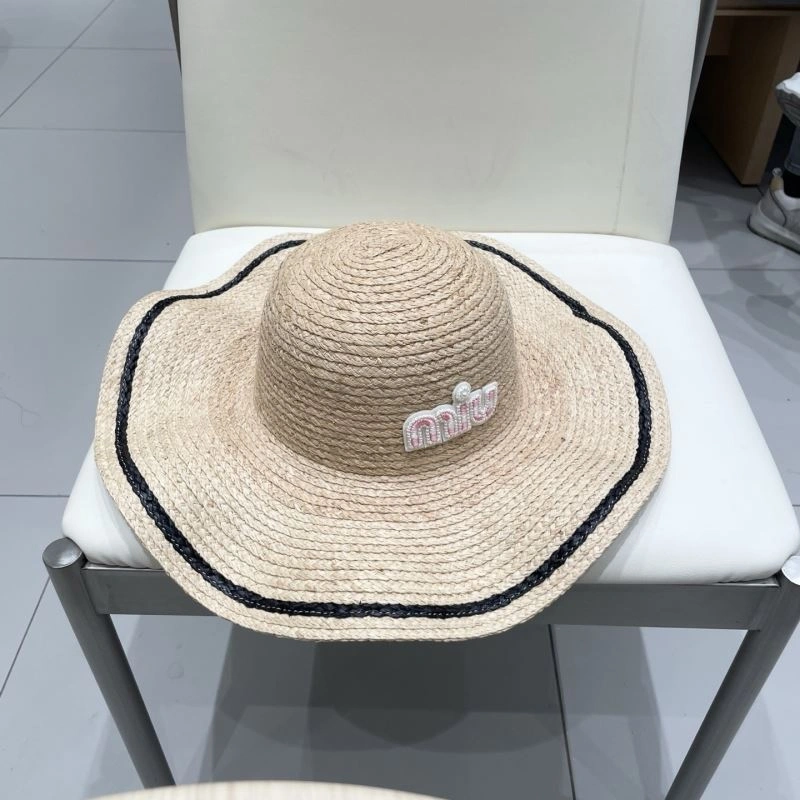 Miu Miu Caps EasyMatch 261680