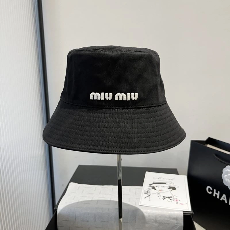 Miu Miu Caps FastDry 261661