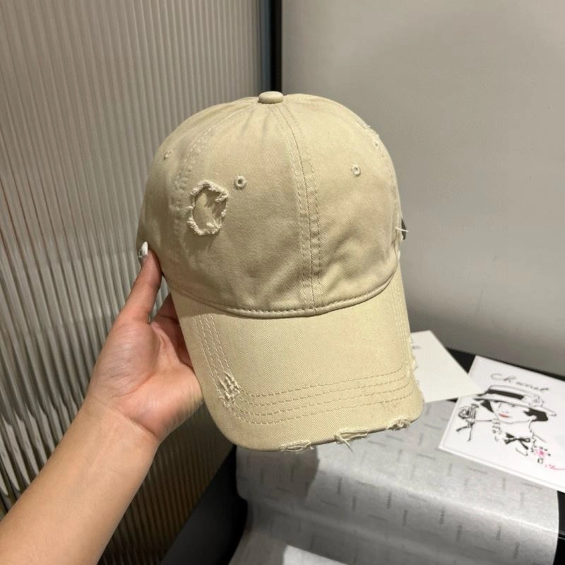 OnTrend Miu Miu Caps 261685