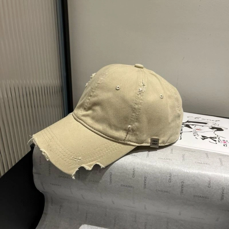 OnTrend Miu Miu Caps 261685