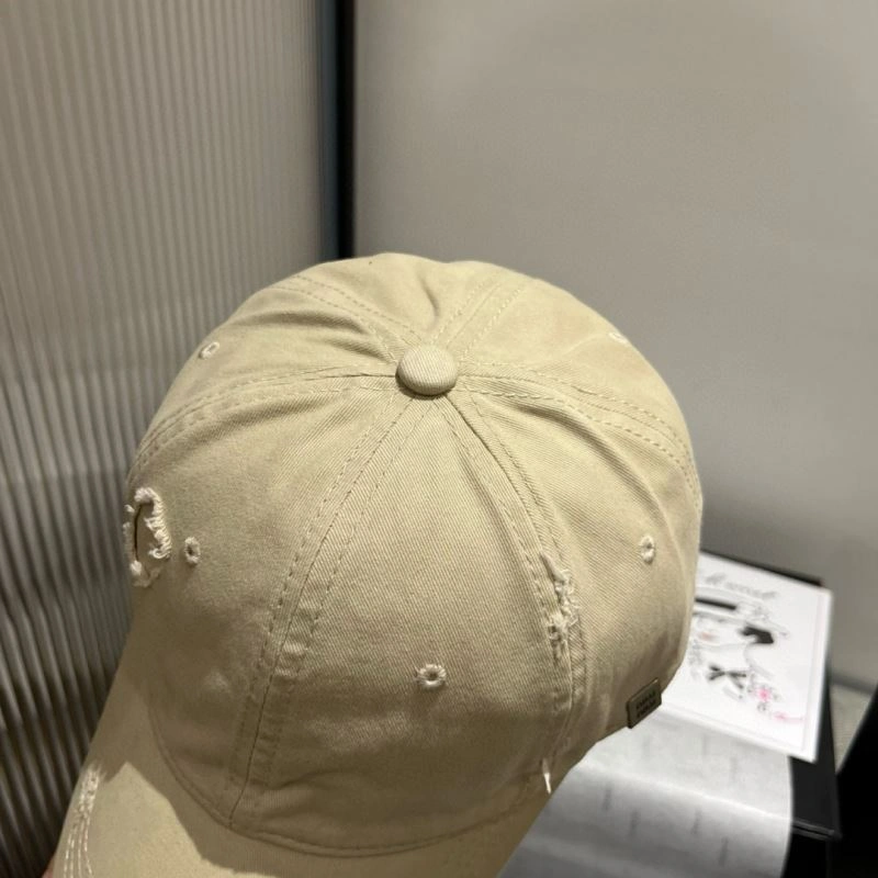 OnTrend Miu Miu Caps 261685