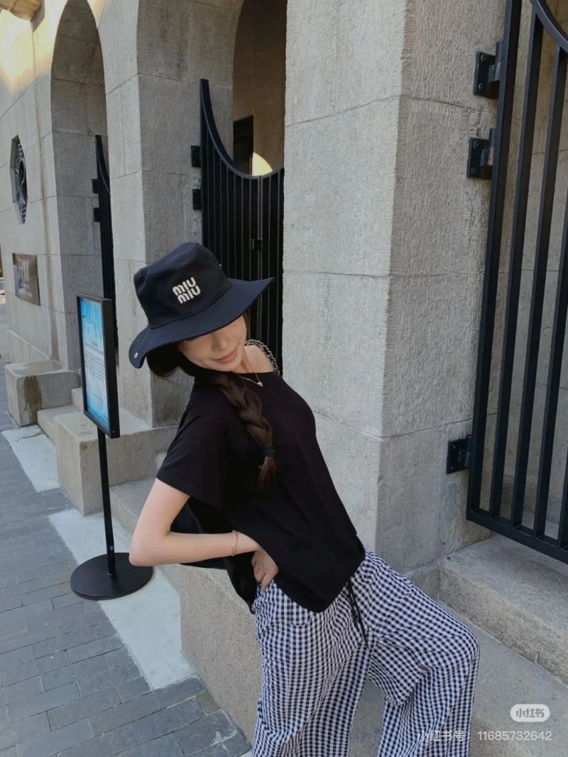 Seasonal Miu Miu Caps 261678