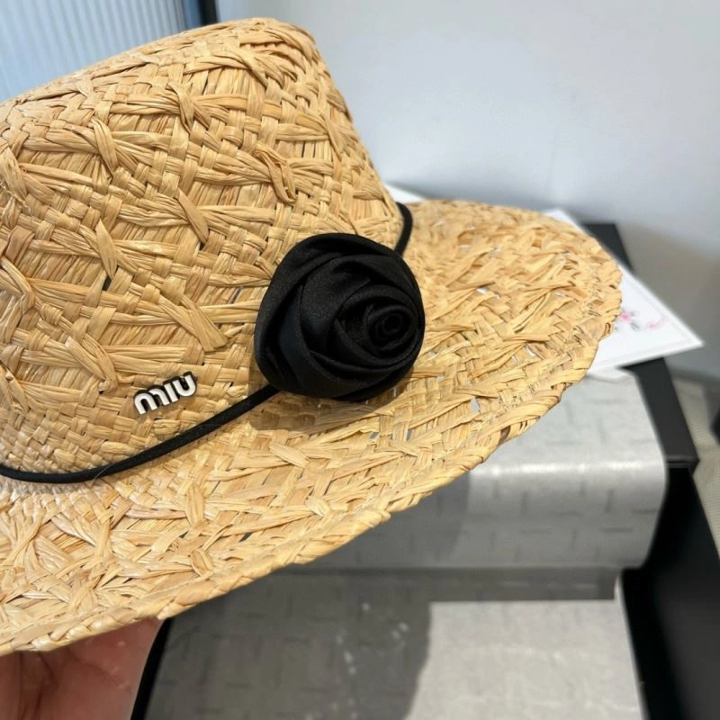 Miu Miu Caps Bold 261663