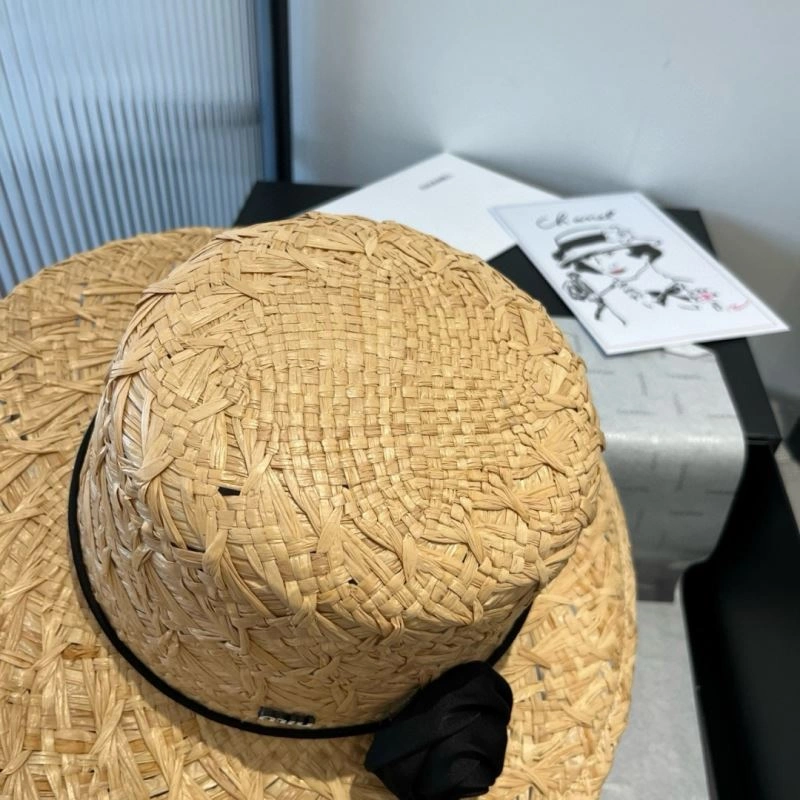 Miu Miu Caps Bold 261663