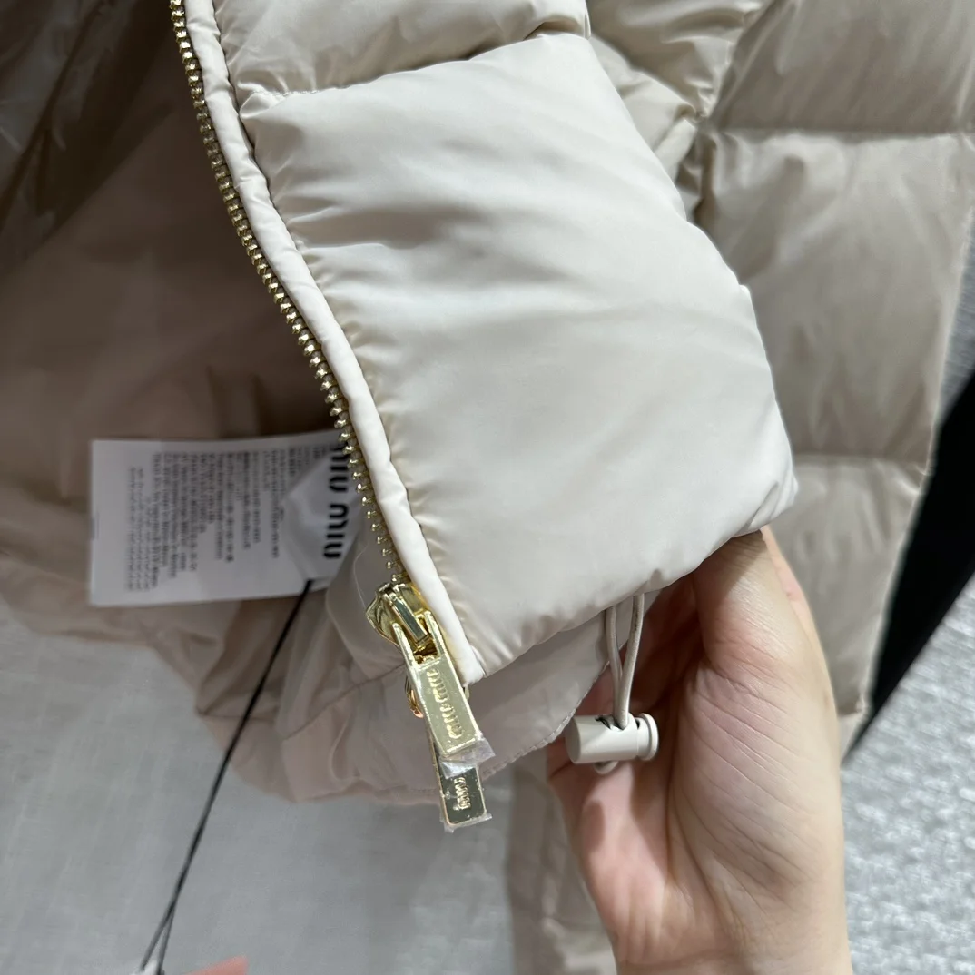 Miu Miu Down Jackets Affordable 165231