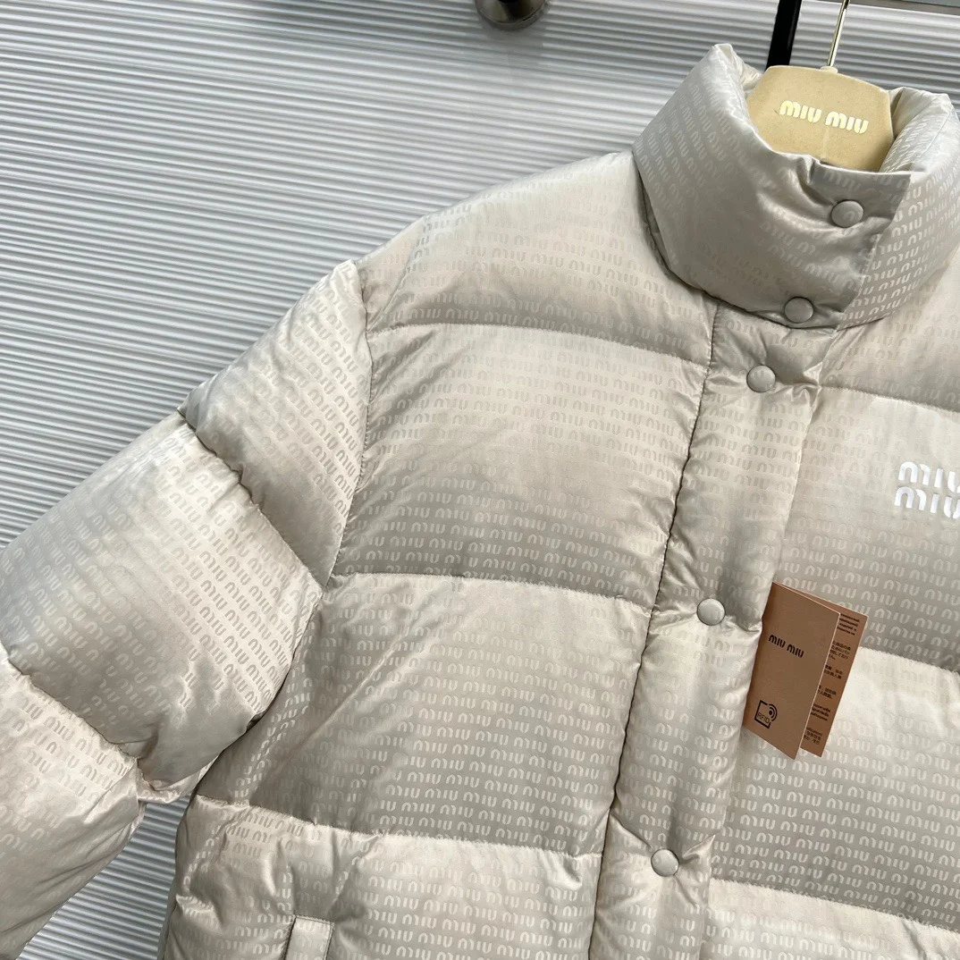 AllSeason Miu Miu Down Jackets 165228