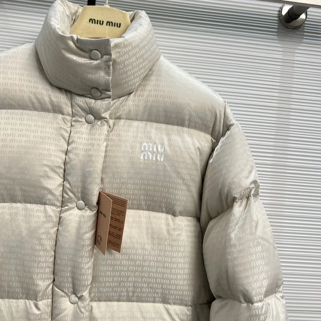 AllSeason Miu Miu Down Jackets 165228