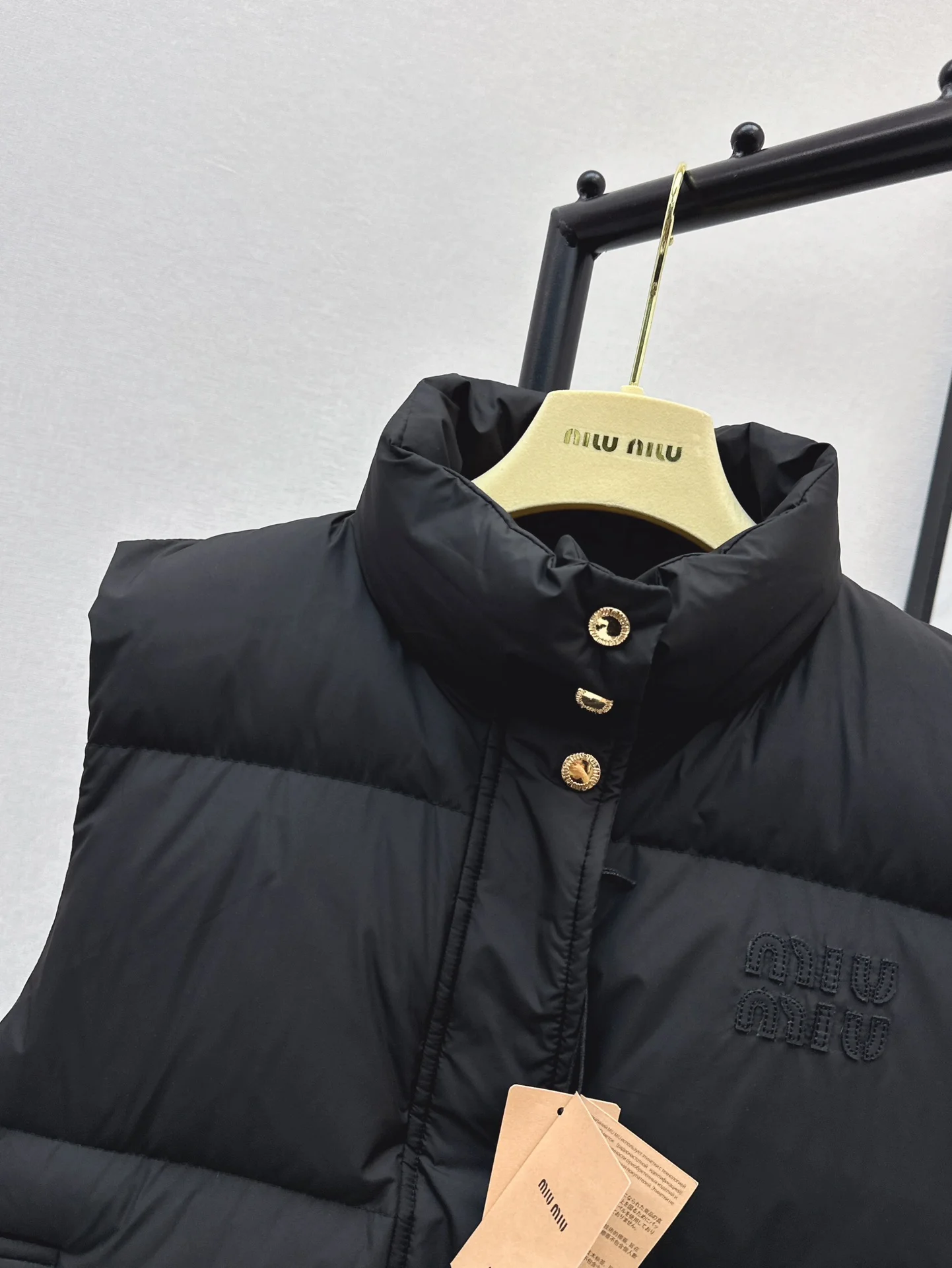 Miu Miu Down Jackets Original 165222